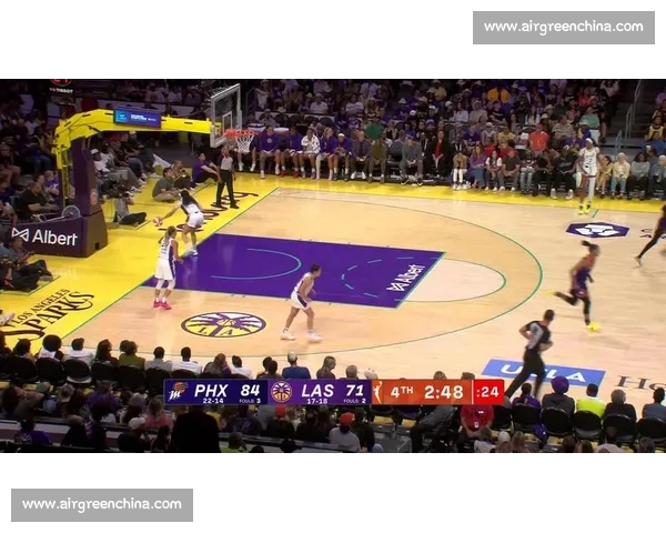 托马斯创历史!连续两战三双成 WNBA 第一人 托马斯创历史!连续两战三双成 WNBA 第一人