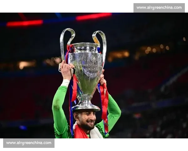 多纳鲁马落选欧超杯名单,巴黎生涯或迎终局时刻 多纳鲁马落选欧超杯名单,巴黎生涯或迎终局时刻